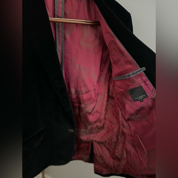 Ted Baker London Velour/Velvet Jacket ~ Size 8 - Picture 10 of 11